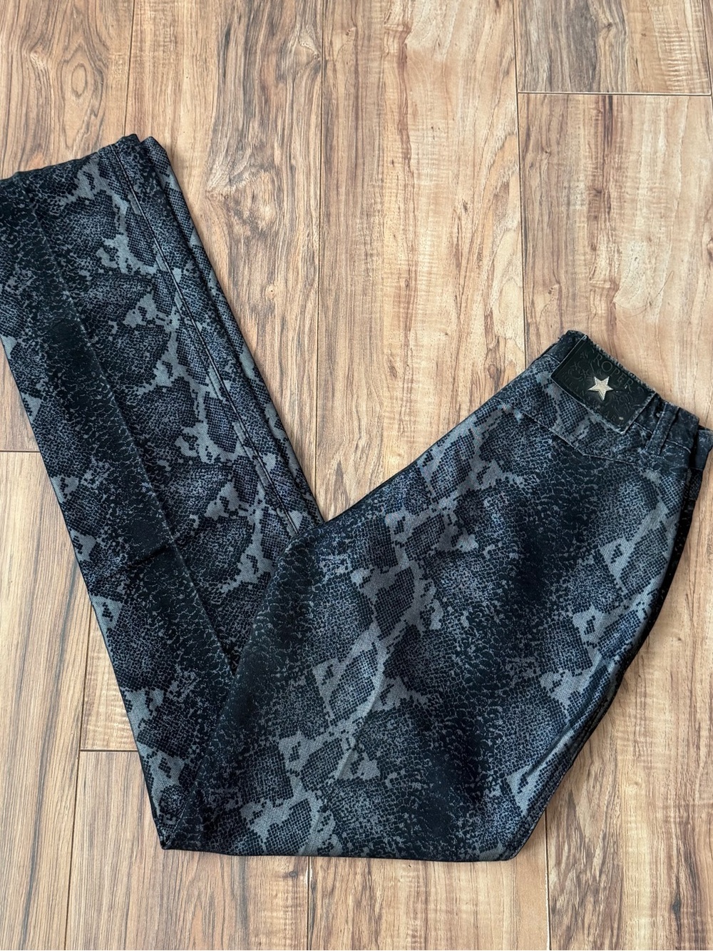 RARE Vintage Retro Roper Black & Gray Snake-Print Straight-Leg Jeans • 5/6x36